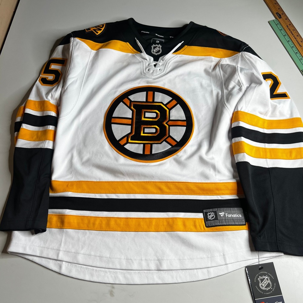 Boston Bruins Fanatics NHL Jersey Reagan 25 White Away Breakaway Mens Large